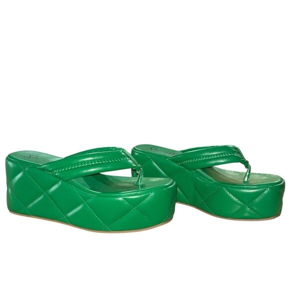 So Me Emerald Quilted Platform Sandals - Picture 1 of 8